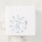 Étiquettes Cadeau Toile De Jouy Blue Bow Anniversaire (En situation)