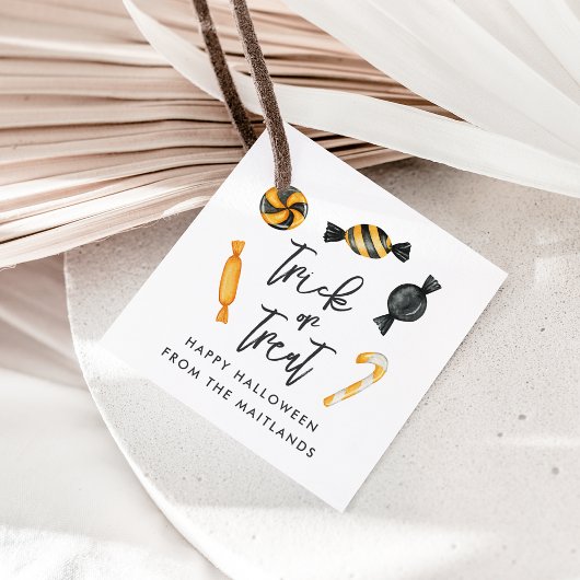 Étiquettes Cadeau Trick ou traitement classique de bonbons d'Hallowe