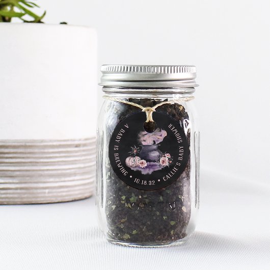 Étiquettes Cadeau Un Bébé est en train de brasser | Halloween Baby s