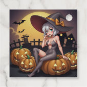 Étiquettes Cadeau Une sorcière d'Halloween aux yeux verts sur Jack-O (Dos)