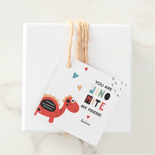 Étiquettes Cadeau Valentine Dinosaur (En situation)