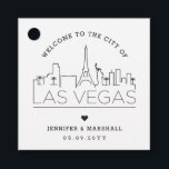 Étiquettes Cadeau Vegas Skyline | Accueil mariage<br><div class="desc">Améliorez vos forfaits d'accueil mariage ou vos faveurs événementielles avec un ensemble personnalisé de bons cadeaux de bienvenue! Ces étiquettes de faveur élégantes mais de style minimal sont adaptées pour un mariage qui se déroule dans la belle ville de lumières, Las Vegas, Nevada. Elles disposent d'une ligne d'horizon moderne et...</div>