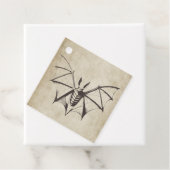 Étiquettes Cadeau Vintage Bat Halloween (En situation)