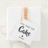 Étiquettes Cadeau Vous prenez l'étiquette de cadeau de gâteau, l'éti (En situation)