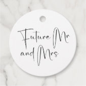 Étiquettes Cadeau Wedding shower de script moderne Futur M et Mme (Devant)