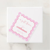 étiquettes cadeaux d'onde rose (En situation)