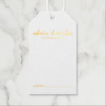 Étiquettes Cadeaux Mariage de script moderne Conseils & Wis Or<br><div class="desc">Modern Script Mariage Conseils et Wives Gold Foil Tag Card avec titre en feuille d'or police de script moderne avec détails en feuille d'or police sans serif moderne sur arrière - plan blanc.</div>