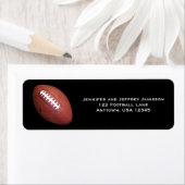 Étiquettes d'adresse de retour de football sur noi (En situation)