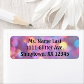 Étiquettes d'adresse de retour de petite fille d'a (En situation)