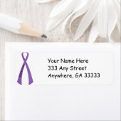 Étiquettes d'adresse de retour de ruban violet (En situation)