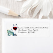 Étiquettes d'adresse de retour du vin et du fromag (En situation)