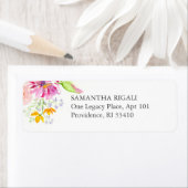Étiquettes d'adresse de retour Fleurs aquarelle (En situation)