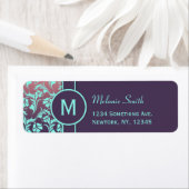 Étiquettes d'adresse de retour monogramme violet p (En situation)