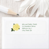 Étiquettes d'adresse de retour rose jaune pâle (En situation)