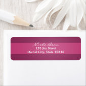 Étiquettes d'adresse pour invitation chic rayée vi (En situation)