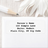 Étiquettes d'adresse simple noir sur blanc (En situation)