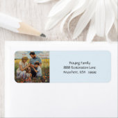 Étiquettes de adresse avec famille priant (En situation)