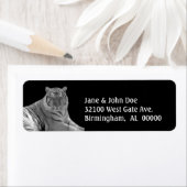 Étiquettes de adresse blancs de tigres (En situation)