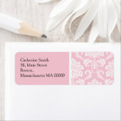 Étiquettes de adresse Damas rose et blanc (En situation)