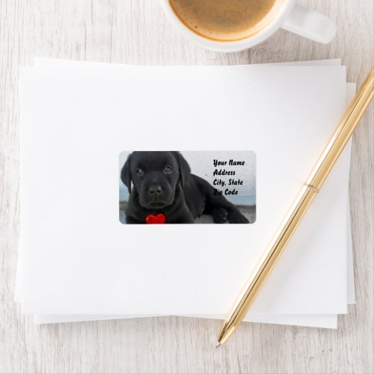 Étiquettes de adresse de chiot du Labrador (En situation)