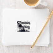 Étiquettes de adresse de l'aigle et du drapeau (En situation)