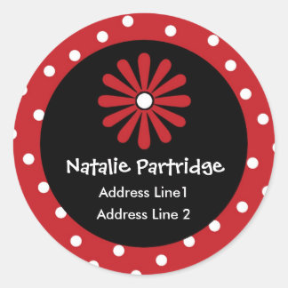Étiquettes de adresse de points Polka rouges et bl