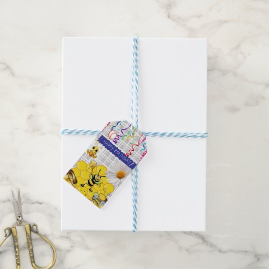 Étiquettes de Cadeau d'Anniversaire Bumblebee (Avec de laficelle)