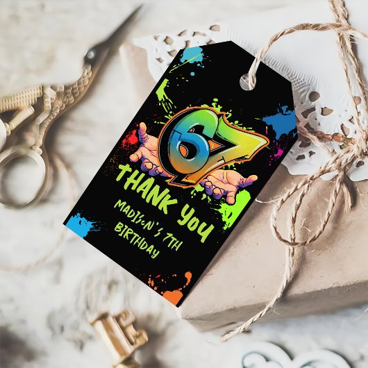 Étiquettes de cadeau d'anniversaire Graffiti Six S