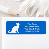 Étiquettes de chat bleu avec adresse de retour per (En situation)