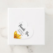 Étiquettes de faveur de douche nuptiale Tournesol (En situation)