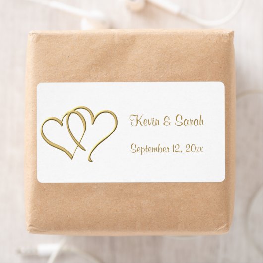 Étiquettes de mariage Gold Hearts (En situation)