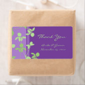 Étiquettes de mariage violet vert floral (En situation)