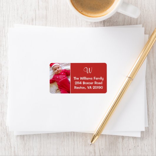 Étiquettes de monogrammes photo - Rouge (En situation)