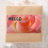 Étiquettes de nom HELLO Fleurs de rose rose (En situation)