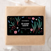 Étiquettes de produit de bouteilles de Plantes ill (En situation)