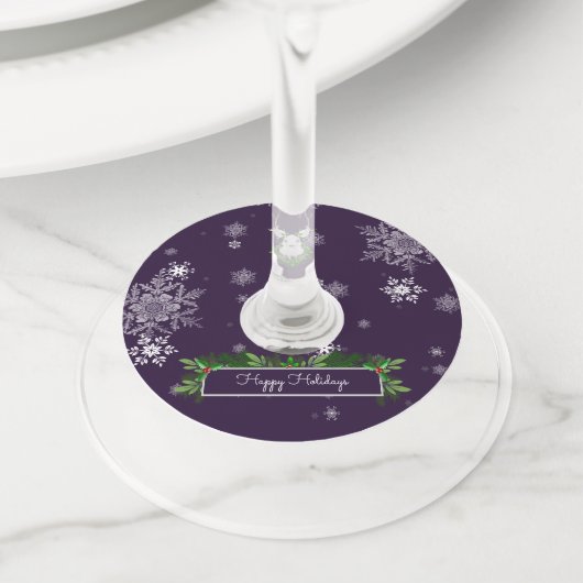 Étiquettes de verre de vin de renne violet (De près)