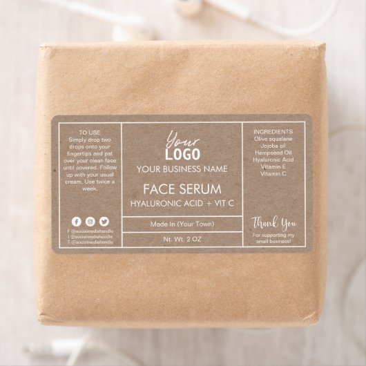 Étiquettes minimalistes Kraft (En situation)