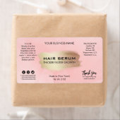 Étiquettes modernes de sérum d'encre rose (En situation)