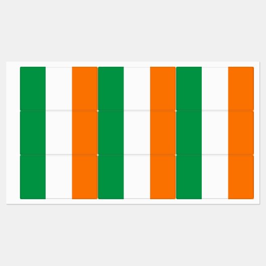Étiquettes patriotiques avec drapeau d'Irlande (Feuille)