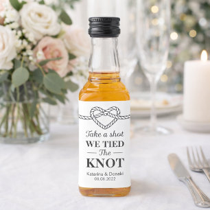 Étiquettes Pour Bouteilles De Liqueur Tirez un coup nous avons noué le nœud mariage