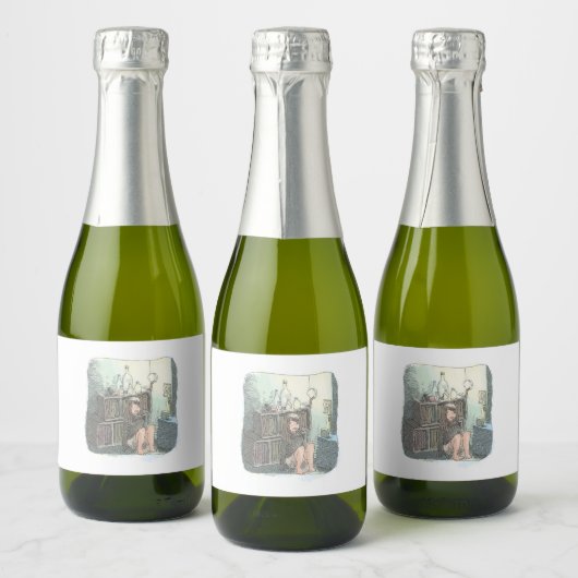 ÉTIQUETTES POUR BOUTEILLES DE VIN MOUSSEUX さなやにじ 薄明るい水色のお部屋の本棚のそばで座る素足の女性のイラスト (Bouteilles)