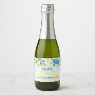 Étiquettes Pour Bouteilles De Vin Mousseux Citron Fraîchement Diplômé Rayure Bleue Remise des