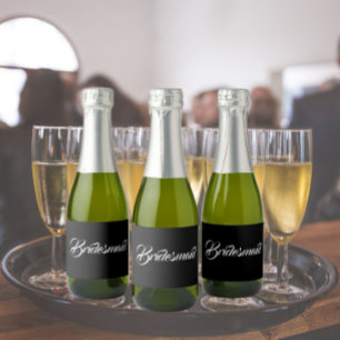 Étiquettes Pour Bouteilles De Vin Mousseux Demoiselle d'honneur de mariage en écriture stylis