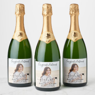 Étiquettes Pour Bouteilles De Vin Mousseux Félicitations à l'obtention du diplôme Photo & Bla