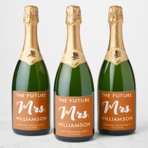 Étiquettes Pour Bouteilles De Vin Mousseux Futur Mme Nom Bachelorette Orange Et Blanc