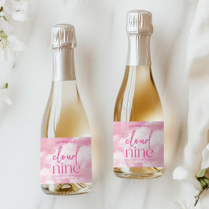 Étiquettes Pour Bouteilles De Vin Mousseux La Mariée Est Sur Cloud Neuf Bachelorette Rose