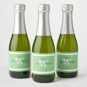 Étiquettes Pour Bouteilles De Vin Mousseux Mariage Élégant Vert Tendre Monogramme Mini Blanc