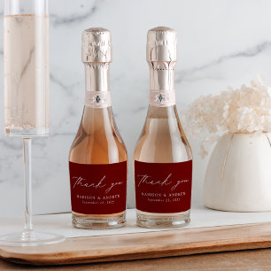 Étiquettes Pour Bouteilles De Vin Mousseux Script élégant moderne Bourgogne Mariage Merci
