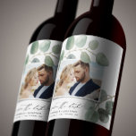 Étiquettes Pour Bouteilles De Vin Mousseux Script moderne élégante photo vintage eucalyptus<br><div class="desc">Ecriture moderne élégant photo vintage mariage eucalyptus enregistrer la date.</div>