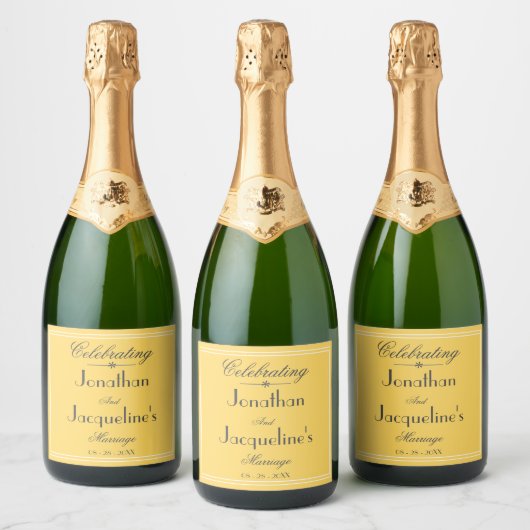 Étiquettes Pour Bouteilles De Vin Mousseux Sunny Yellow Elegant Noms de script Simple Mariage (Bouteilles)